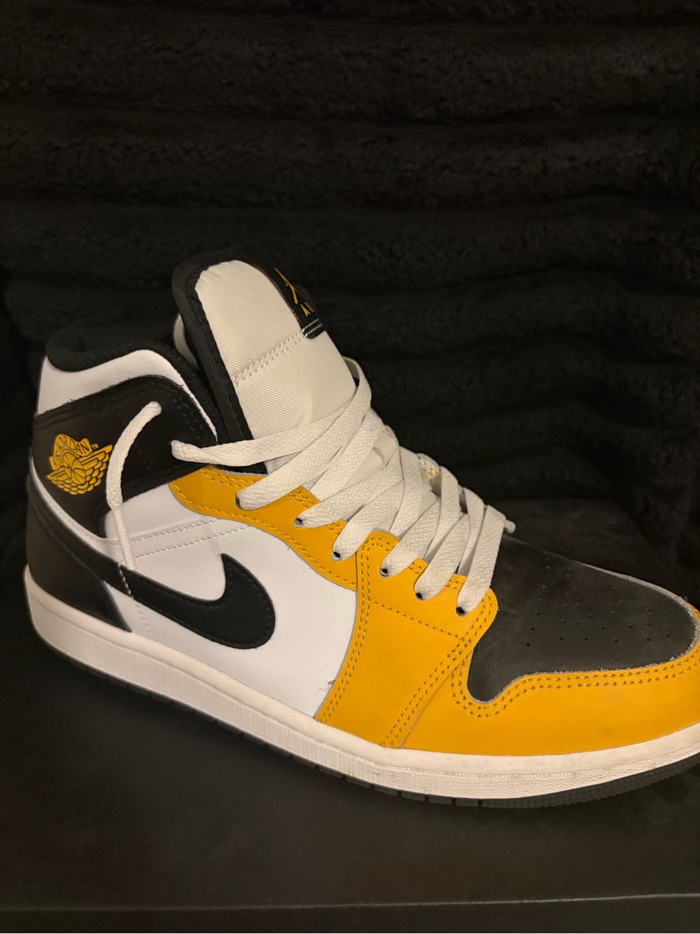 Jordan Men's High-Top Sneakers in White, Black & Yellow - Picture 3 of 5